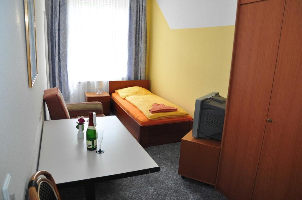 Pension Leipzig Georgplatz Стая снимка