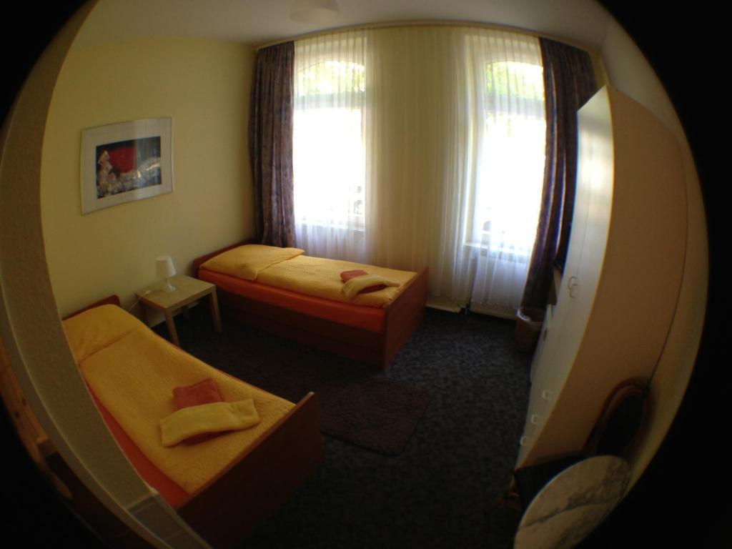 Pension Leipzig Georgplatz Стая снимка